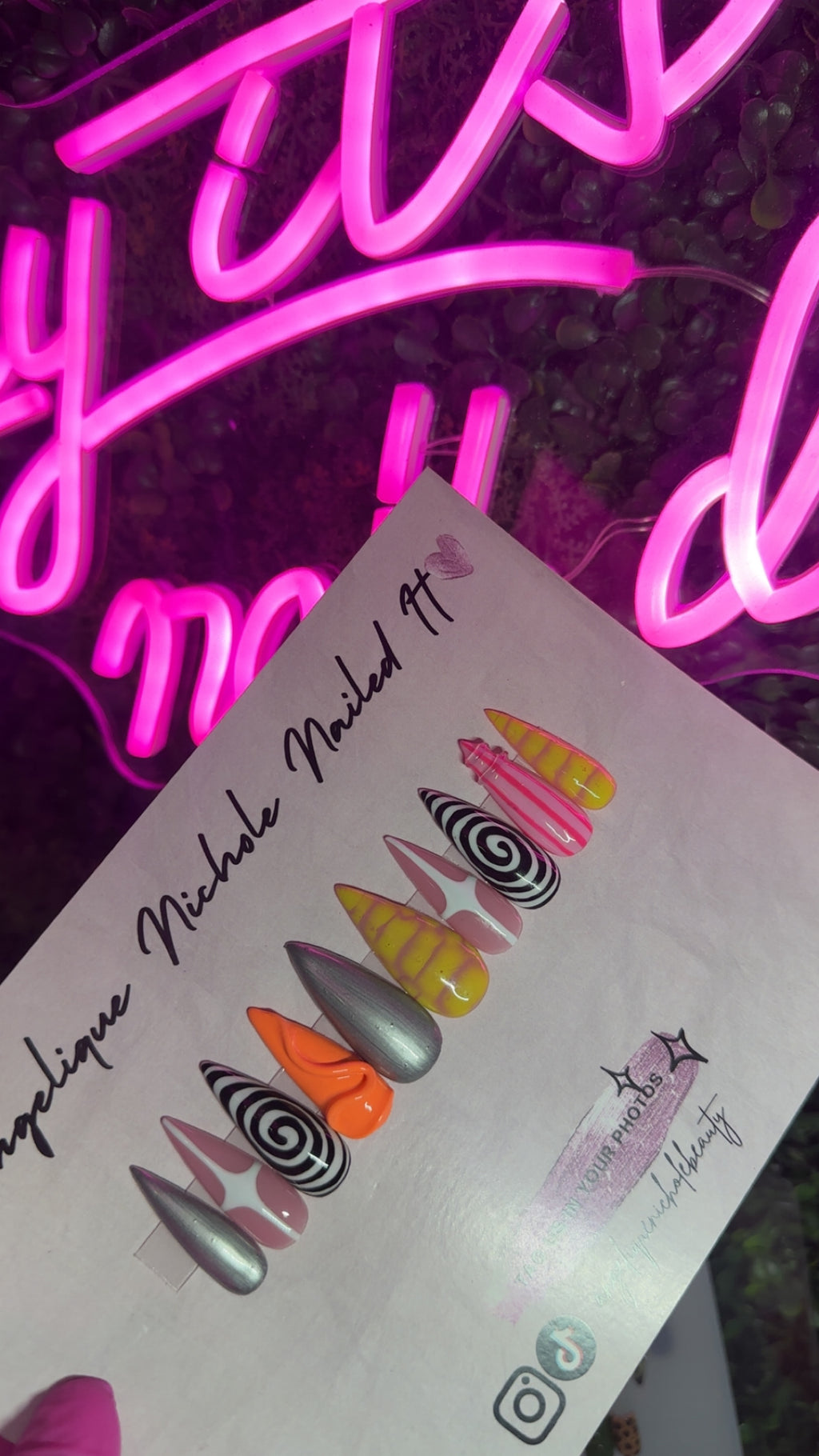 Vibrant Girl Set