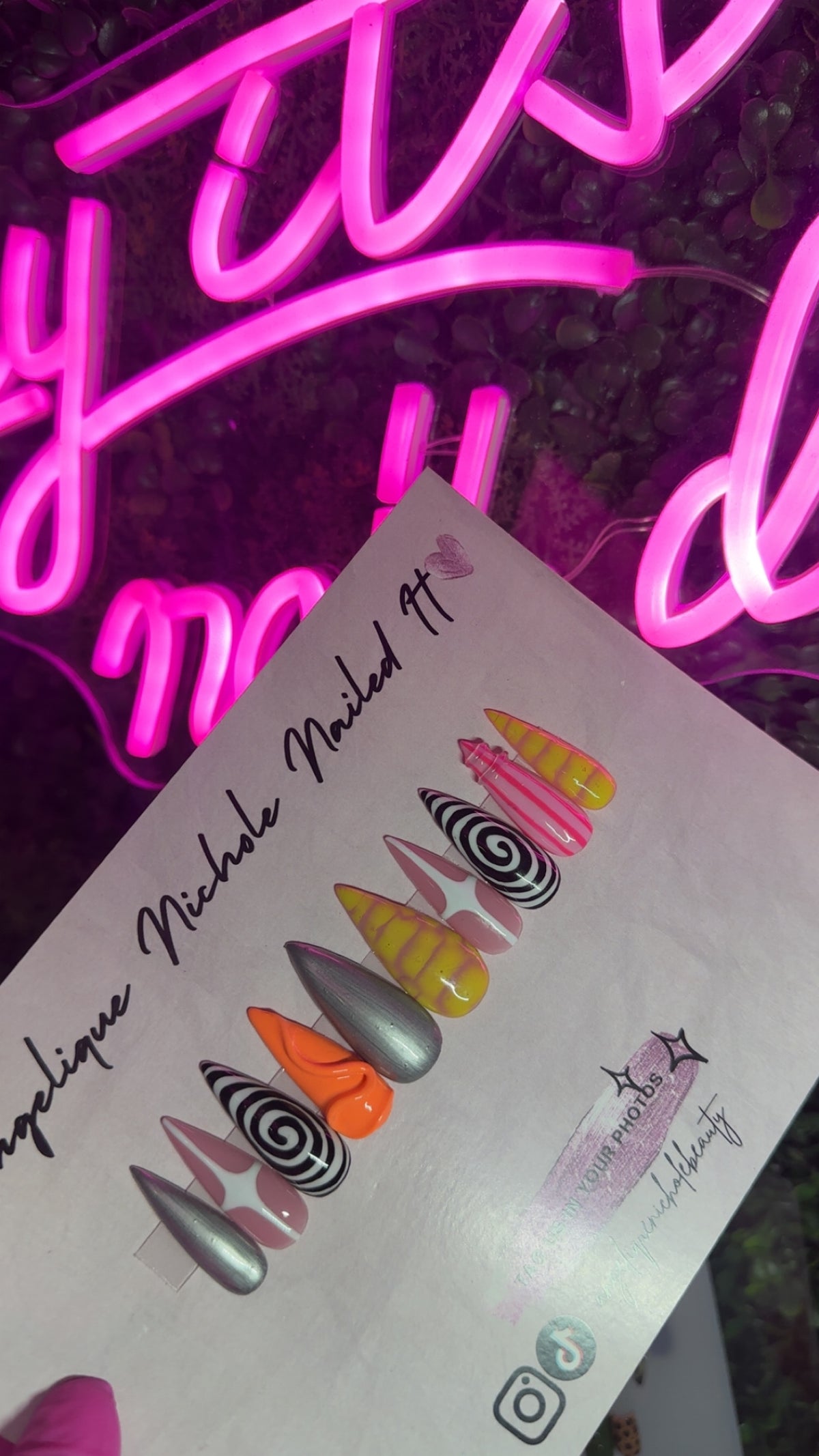 Vibrant Girl Set